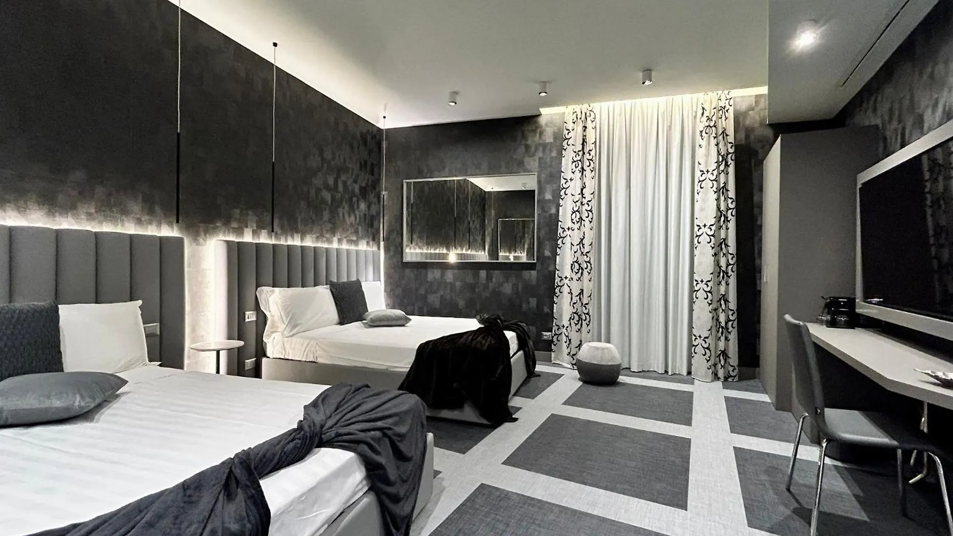 Private Luxury Suites Roma Pensión